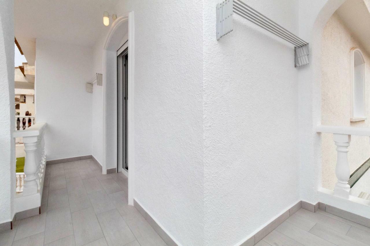 Dehesa de Campoamor  Luxury La Zenia Beach Apartment מראה חיצוני תמונה