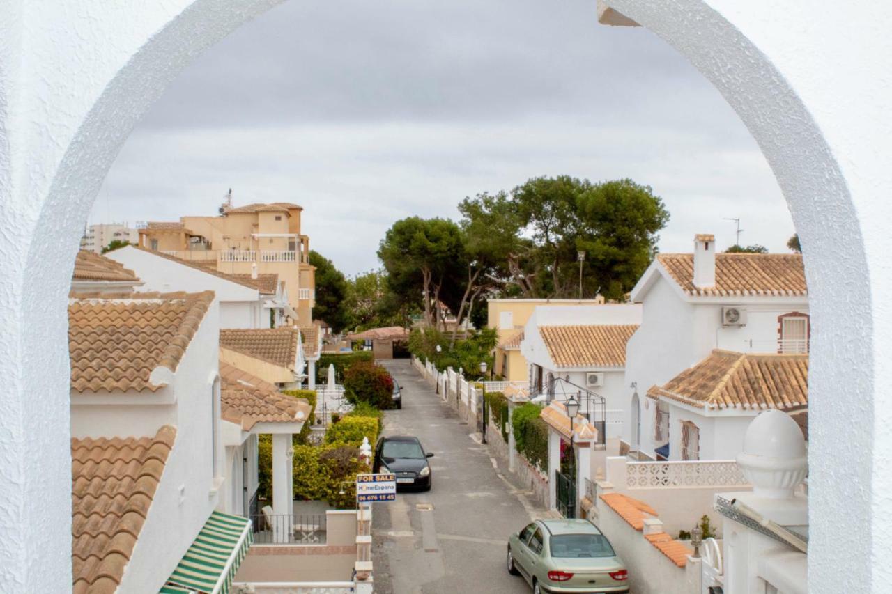 Dehesa de Campoamor  Luxury La Zenia Beach Apartment מראה חיצוני תמונה
