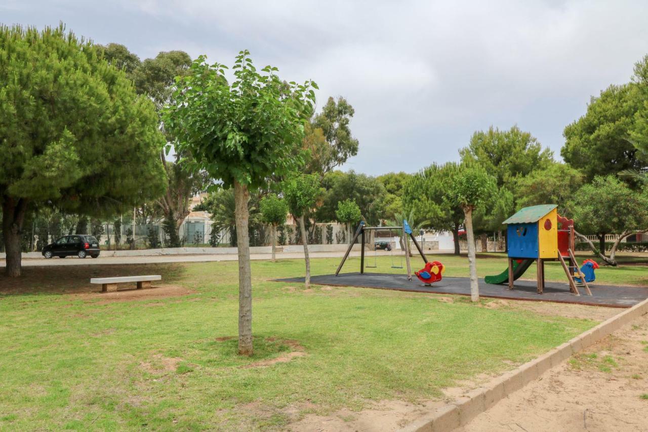 Dehesa de Campoamor  Luxury La Zenia Beach Apartment מראה חיצוני תמונה